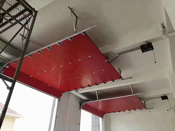 新城工业翻板门