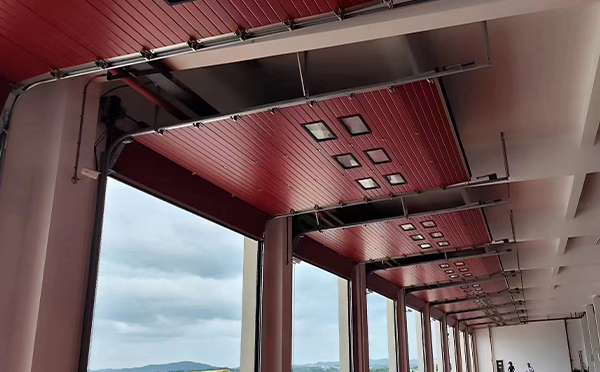 新城工业翻板门