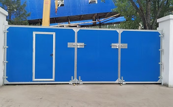 新城工业平开门