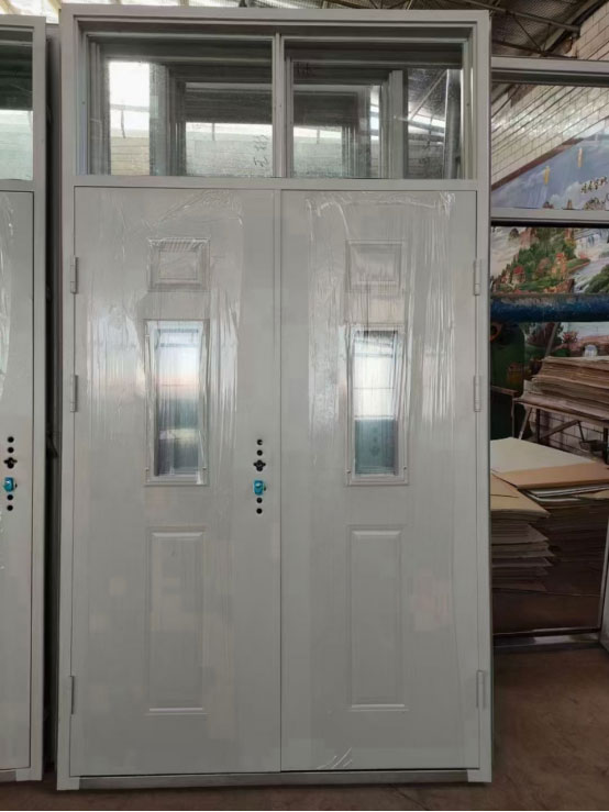 新城学校教室门